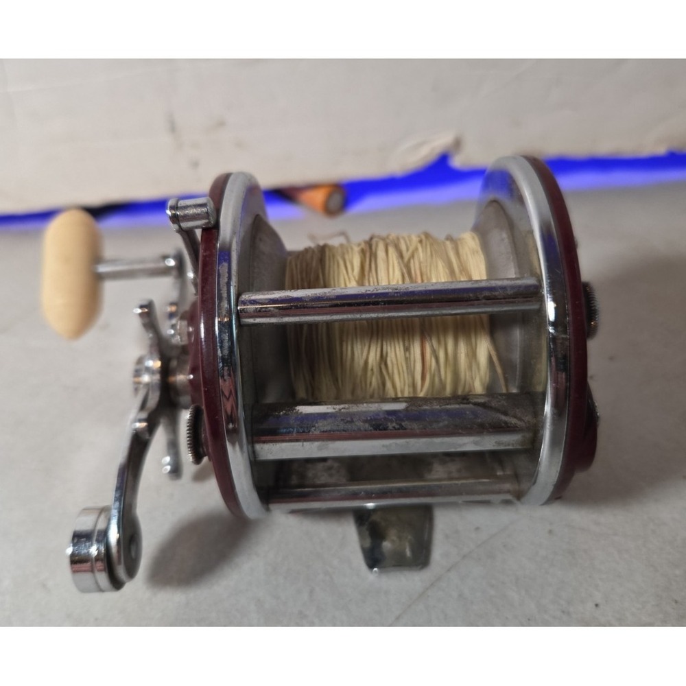 Penn Peer No. 209 Level Wind Fishing Reel, Vintage, Made in USA - TESTED WORKING